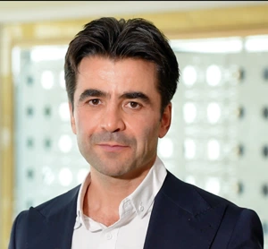 دکتر حجت ابراهیمی نیک پزشک متخصص تیراد